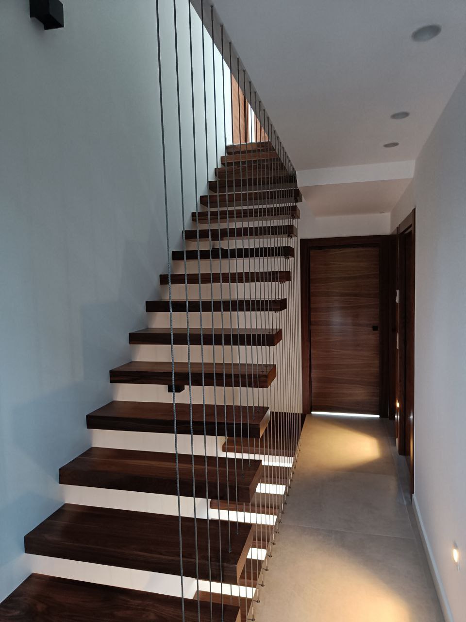 Puertas, escaleras y suelos, foto 4