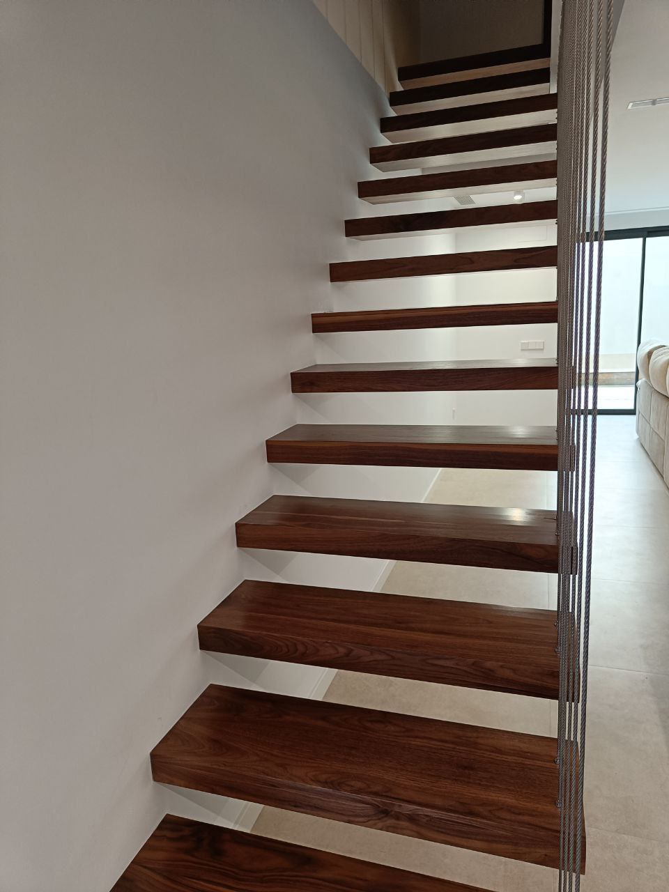 Puertas, escaleras y suelos, foto 6